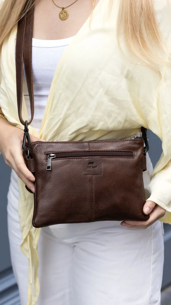 CP-2216_BROWN_Back