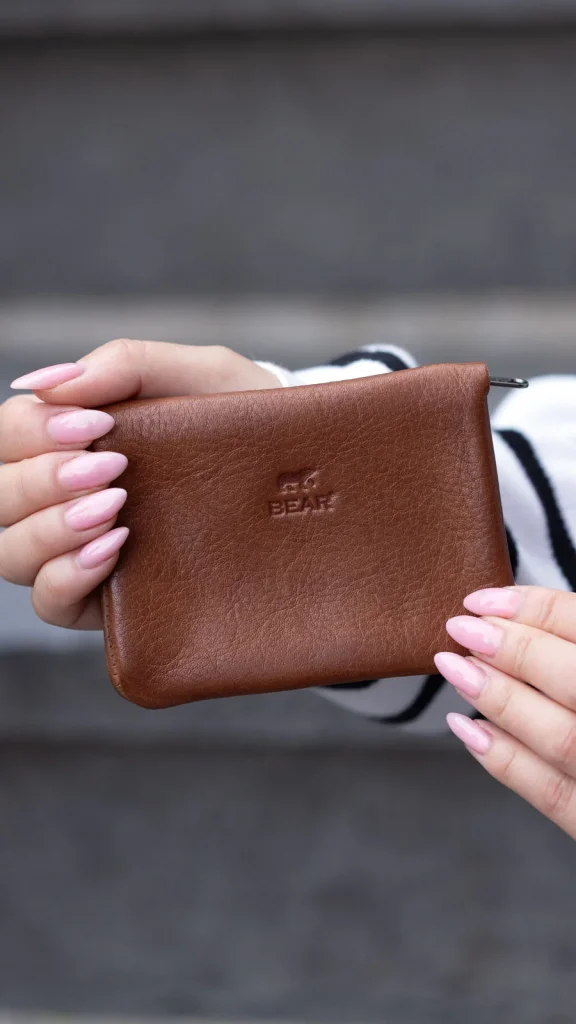 CP-8054_COGNAC_Back